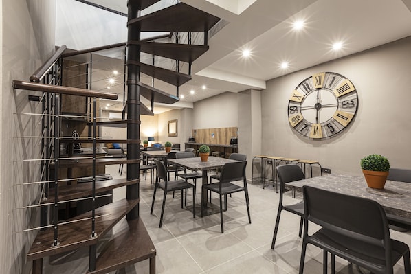 Shared fridge, microwave - Guesthouse No.48  (Gzira)