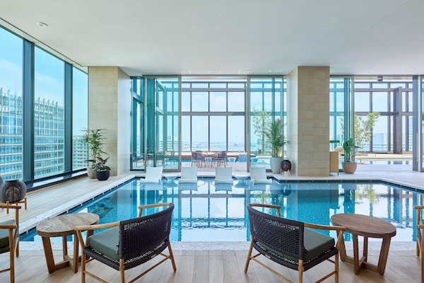 Indoor pool, outdoor pool