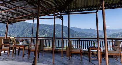 Hotel Fewa Camp