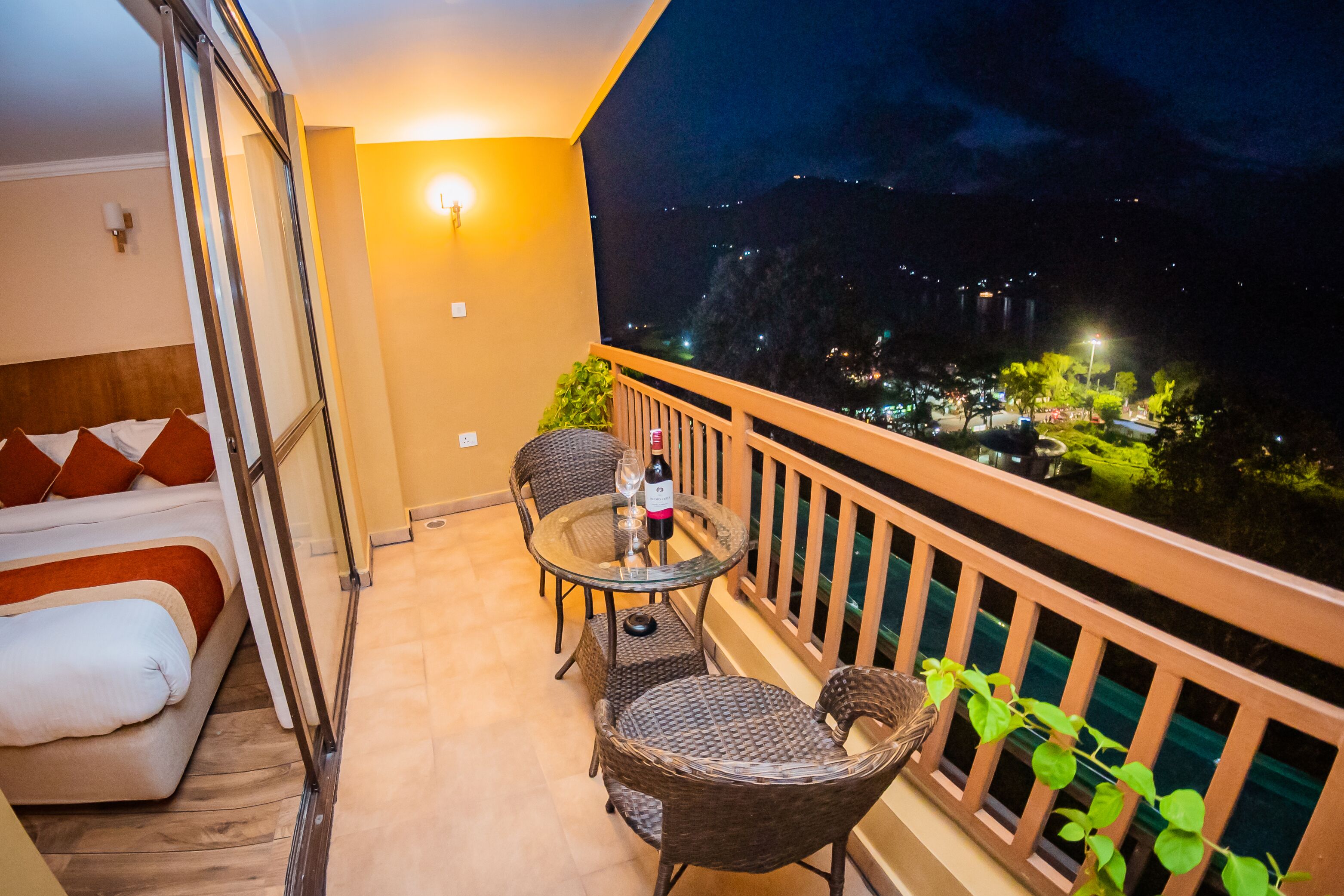 Standard Suite, Lake View | Down duvets, in-room safe, individually furnished, desk