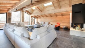 Interior - Impeccable 5-bed House in Andermatt (Andermatt)