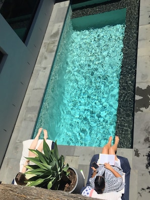 Piscine extérieure, piscine chauffée