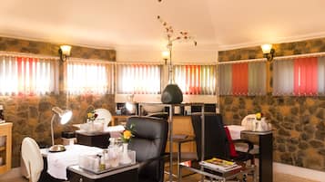 Ruang perawatan pasangan, perawatan tubuh, dan aromaterapi