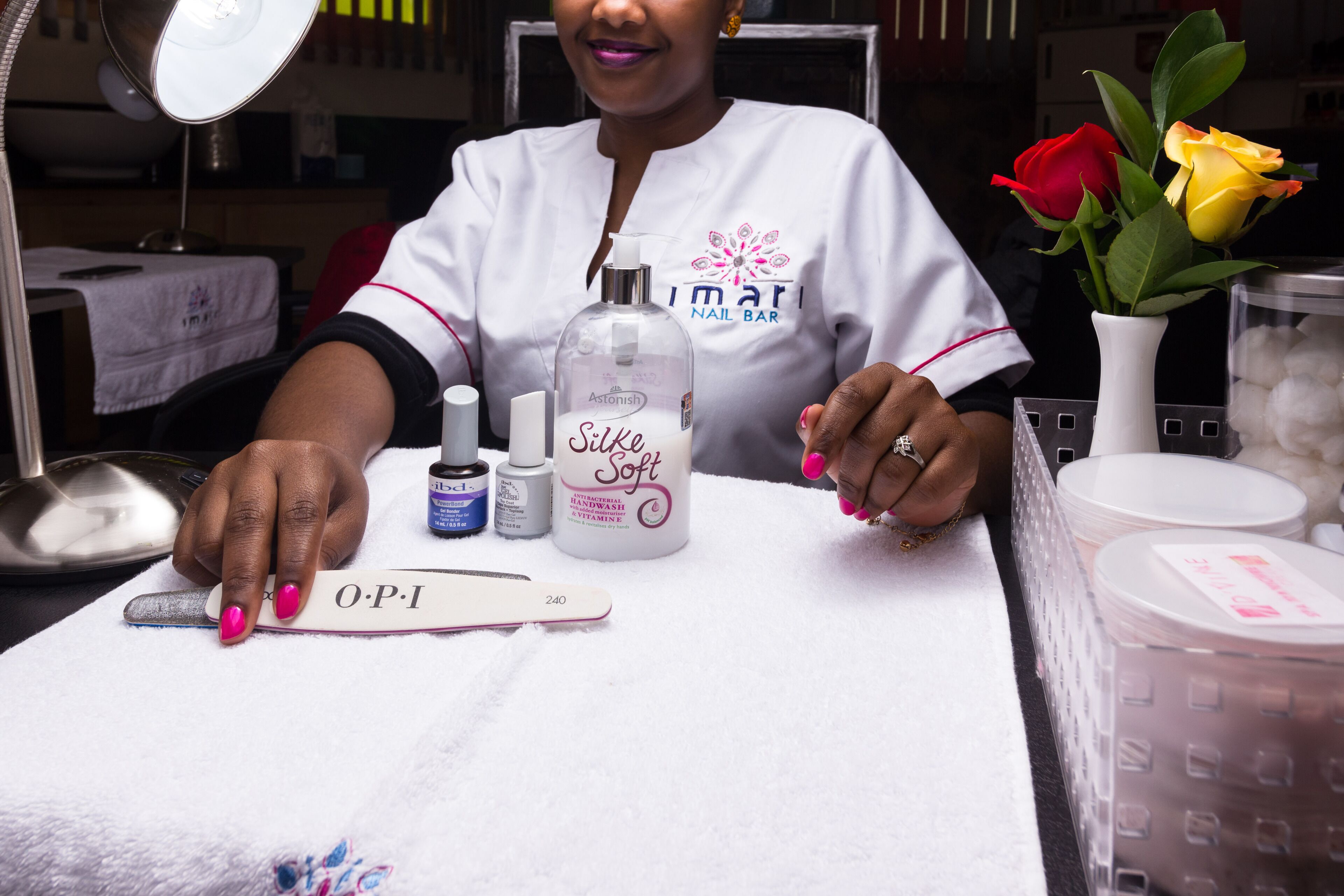 Couples treatment rooms, body treatments, aromatherapy