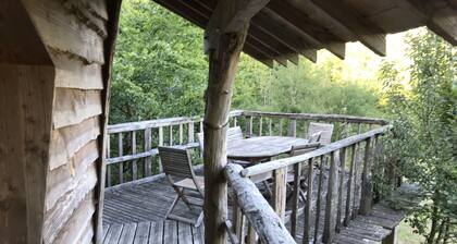 Charming tree house in Normandy