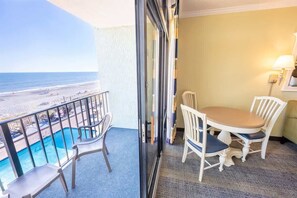 Outdoor dining - Direct Oceanfront Studio, Heated Pools, Nice View! (Myrtle Beach)