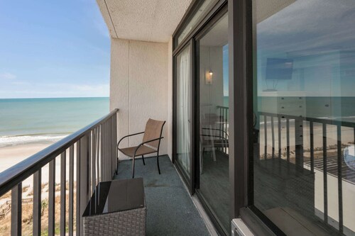 New Honeymoon Studio @ Ocean Park,Ocean View,Pools