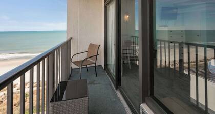 New Honeymoon Studio @ Ocean Park,Ocean View,Pools