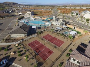 Sport court - Modern luxury meets adventure at Beau Soleil in St. George — a 5-bedroom retreat perfect for fall rides, family gatherings, and holiday escapes. (Washington)