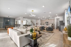 Fernseher, Kamin, Videospiele