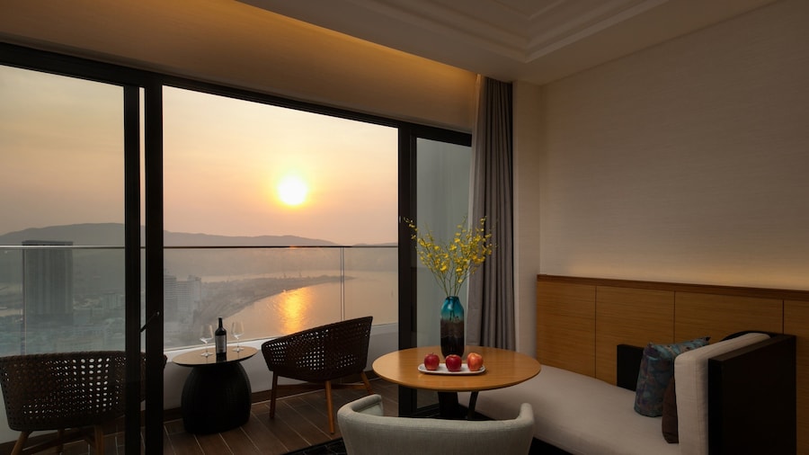 Grand Hyams Hotel - Quy Nhon Beach