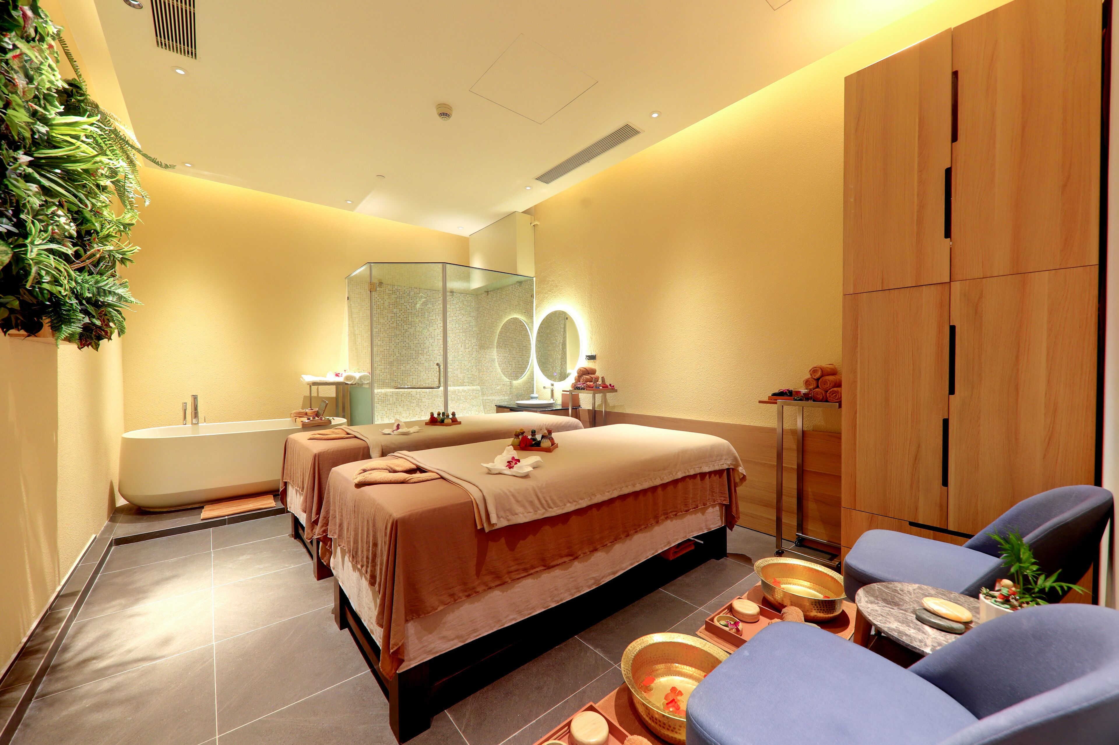 Phòng trị liệu đôi, phòng tắm hơi, bồn tắm thủy lực, phòng xông hơi 