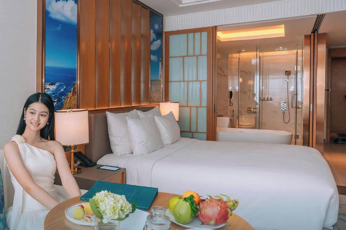 ห้องพรีเมียมดับเบิล, วิวทะเล | เครื่องนอนระดับพรีเมียม, เตียงเมมโมรีโฟม, ตู้นิรภัยในห้องพัก, โต๊ะทำงาน