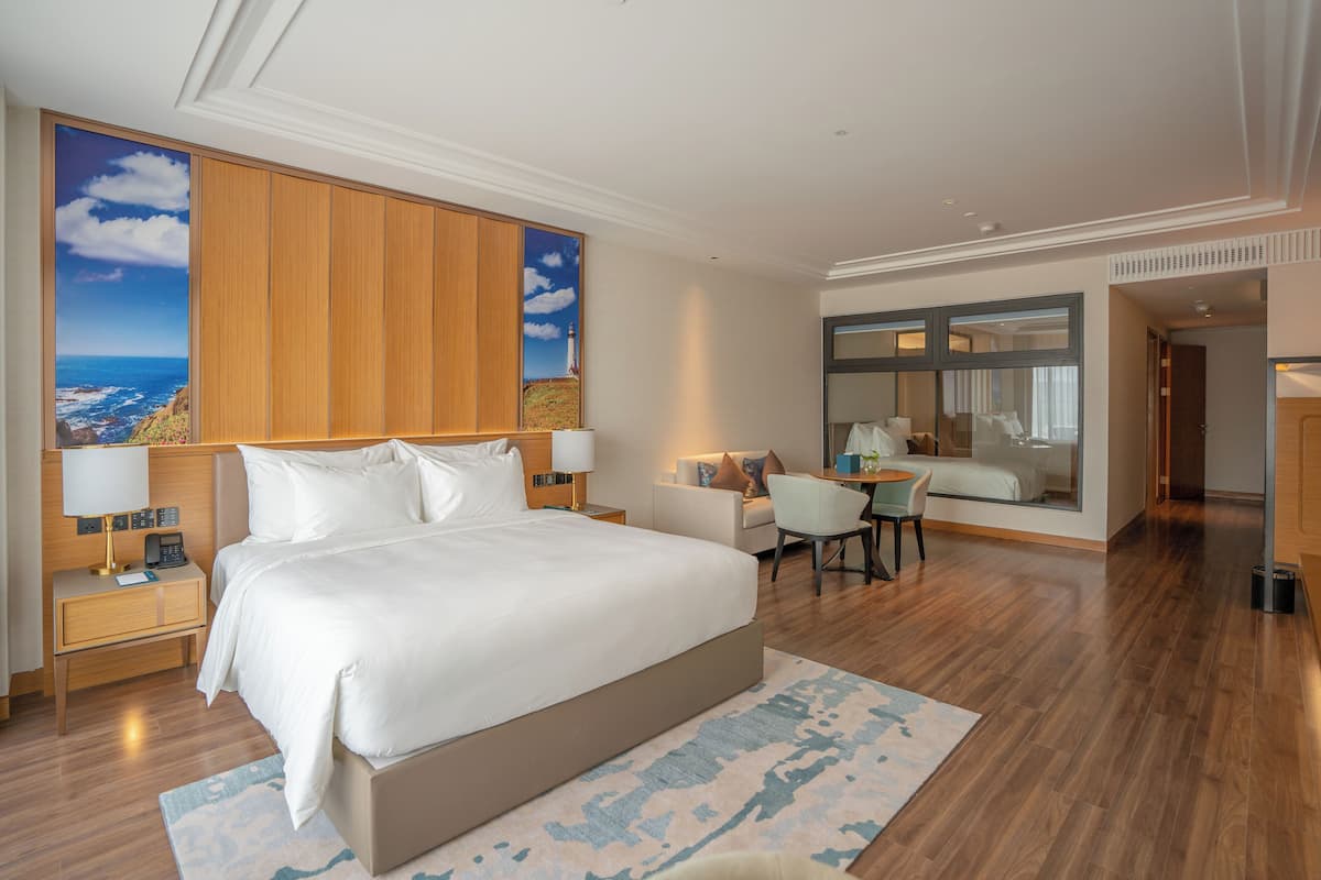 Two-bedroom Family Oceanview | Balcony view