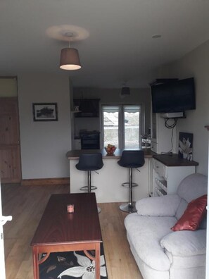 Living area - Kate's Rest (Freshford)