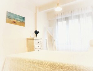 1 soveværelse, skrivebord, weekendseng, Wi-Fi