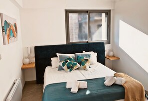 熨斗/熨衣板、免费 WiFi、床单