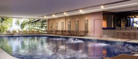 Ulkouima-allas, lämmitetty uima-allas