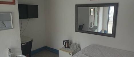 Chambre Standard Double ou avec lits jumeaux | 1 chambre, couette en duvet d'oie, minibar, décoration personnalisée