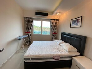 Apartamento, vistas a la montaña | 1 dormitorio, tabla de planchar con plancha, wifi gratis