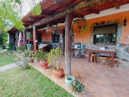 Finca La Casita: Rustic Charm Surrounded by Nature