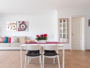 Interior - Holiday home Teide views & warmed swimming pool (Puerto De La Cruz)