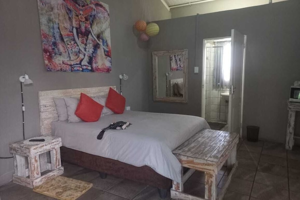 Standard Double Room | WiFi (free)