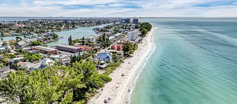 Directly on the Gulf, the Beautiful Sunset Chateau Condo