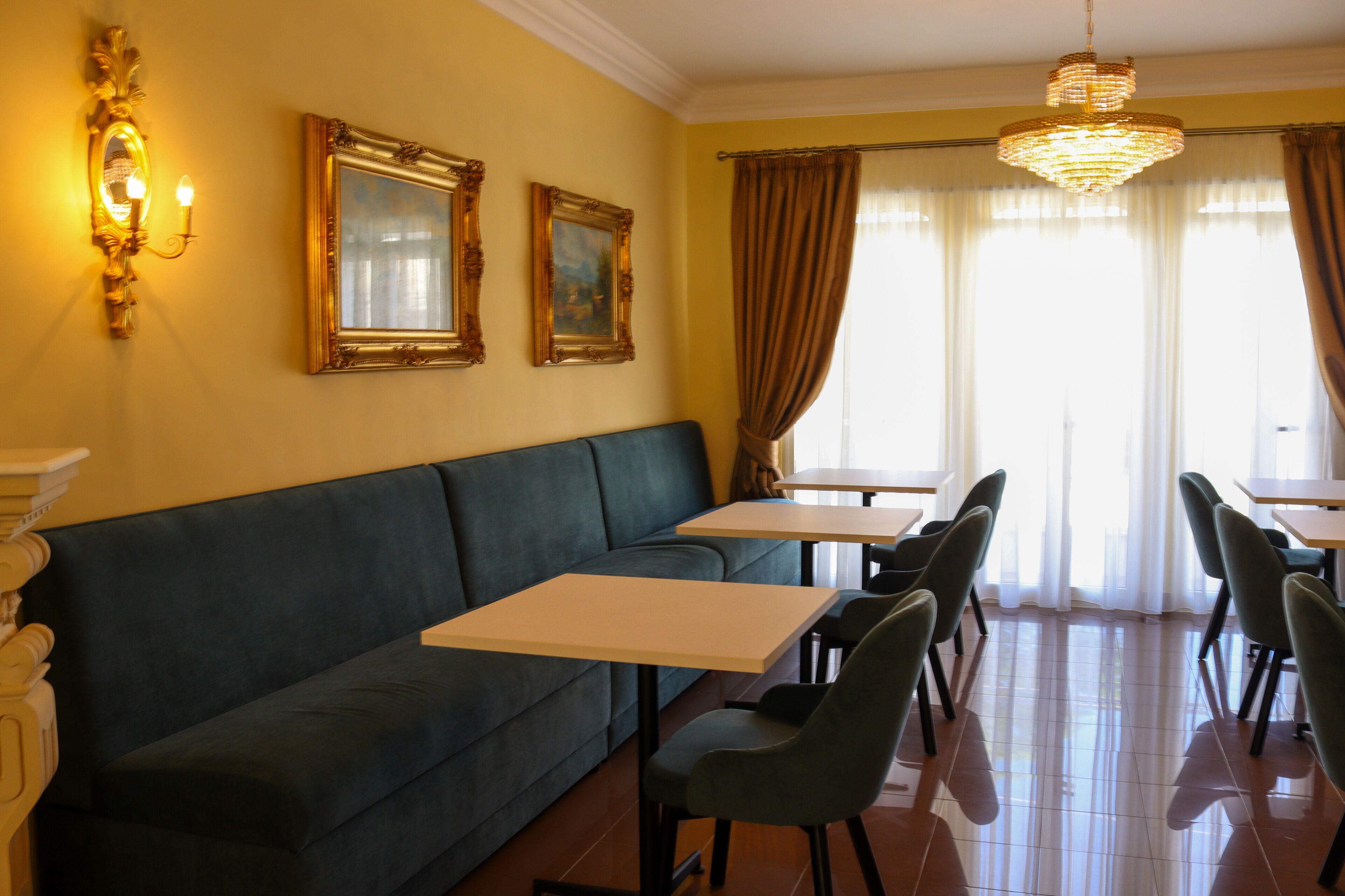 Photo - 100 Boutique Living