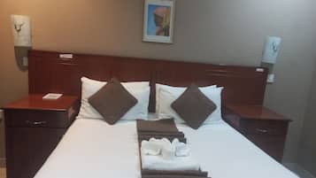 Standard Double Room | Individually decorated, individually furnished, desk, laptop workspace