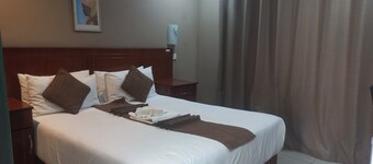 ShakeVille Guest House