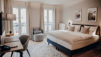 Superior-herbergi með tvíbreiðu rúmi - borgarsýn | 1 svefnherbergi, rúmföt af bestu gerð, ókeypis drykkir á míníbar