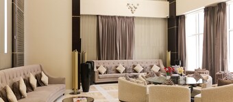 The B Premiere Hotel 