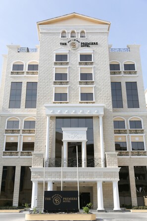 Interior entrance - The B Premiere Hotel (Doha)