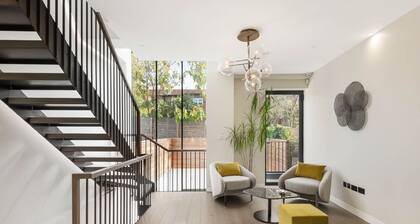 Impeccable 1-bed House in London