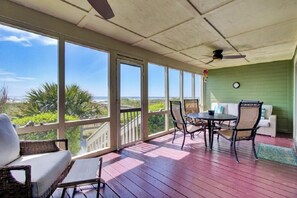 TV, table tennis, printers - Award-Winning Resort Amenities | Mariner's Walk 12C (Isle Of Palms)