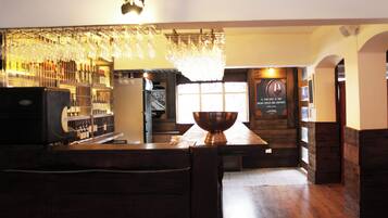 Bar (en la propiedad)