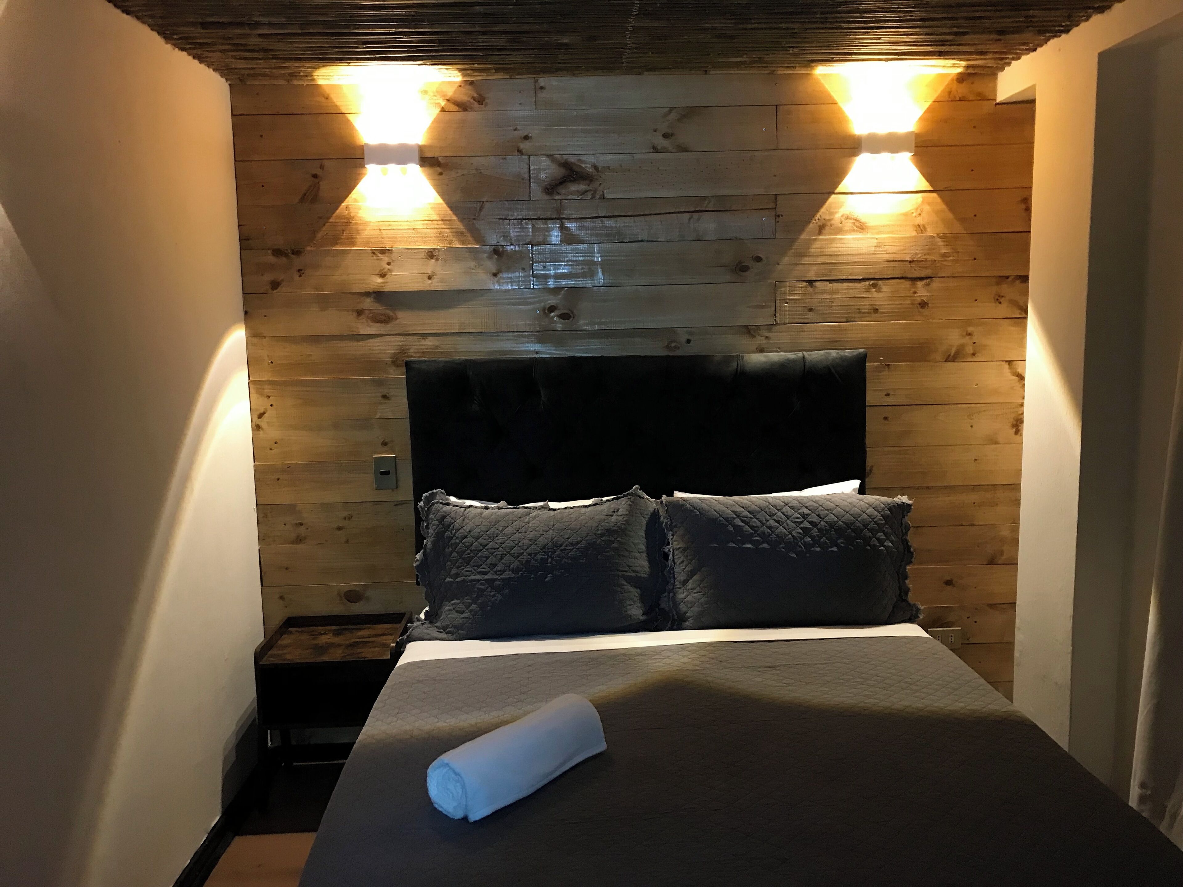 Wifi gratis y ropa de cama