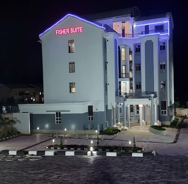 Fisher Suites And Apartment - Abuya