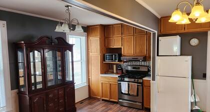 Lower 2 Bedroom Parkview