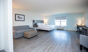 Basic Studio, 1 King Bed, Accessible | Individually decorated, individually furnished, iron/ironing board - THE NEST (Greenfield)