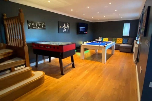 Spielezimmer