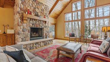 Smart-tv, pejs, bordfodbold