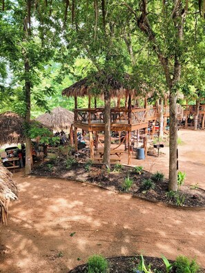 Property grounds - 12 Blue River Camp - Glamping Cabin  (Kingsbury)
