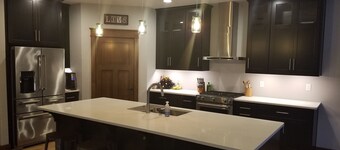 Custom Built Showcase Home near Lambeau!