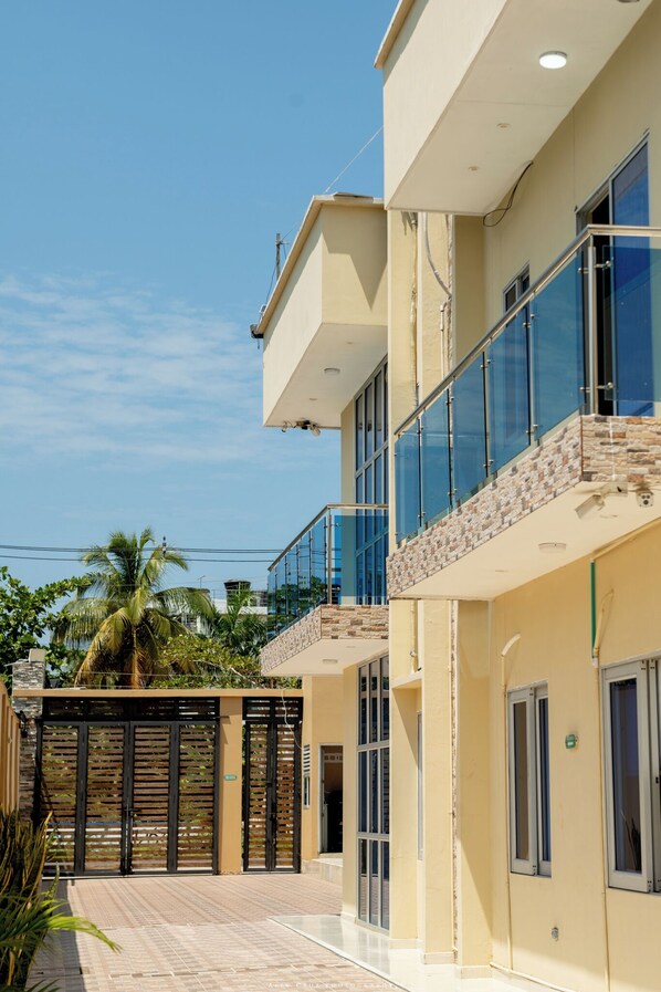 Front of property - Cabañas Villa Antonella (Coveñas)