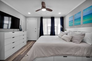 1 habitación, escritorio, tabla de planchar con plancha y wifi 