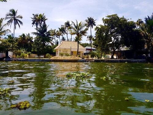 Private Backwater Villa with Ayurveda