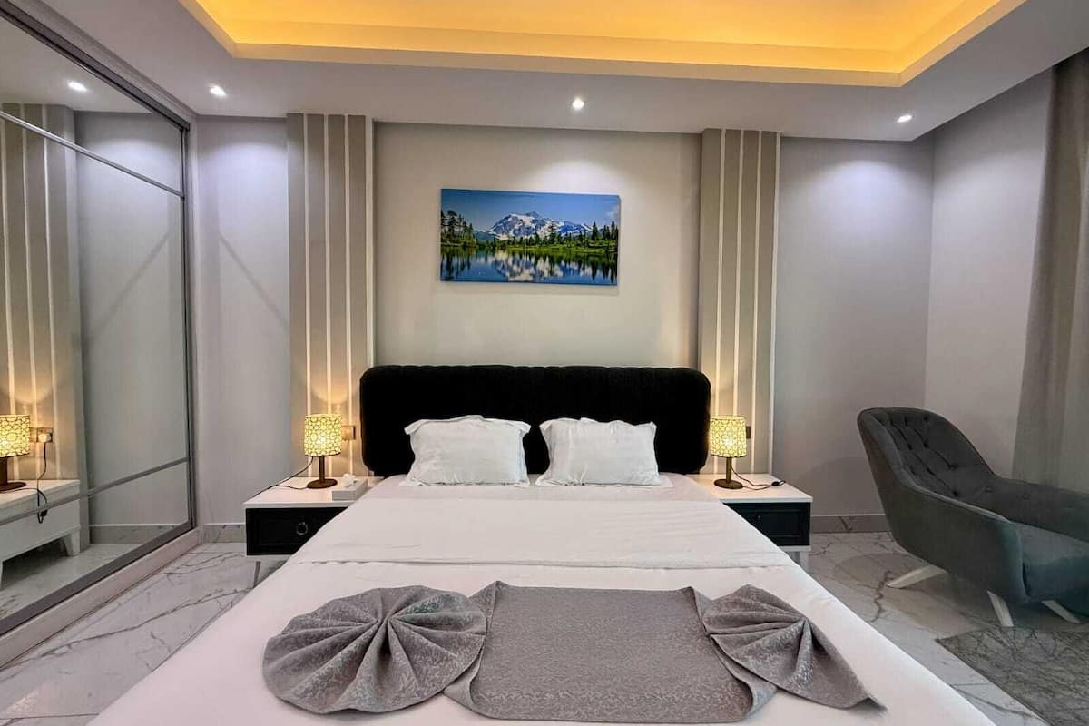 1 bedroom, laptop workspace, iron/ironing board, free WiFi
