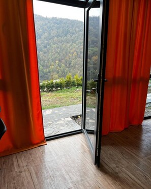 Interior - Green Villa Resort Orange (dilijan)